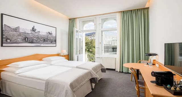 ベストウェスタン ホテル  モラン-スーペリア ルーム シングルベッド 2 台 バルコニー-1