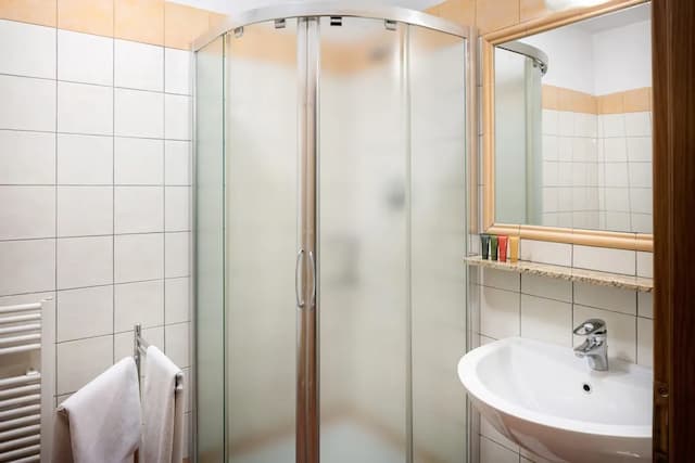 ホテル シーザー プラハ-トリプルルーム-2