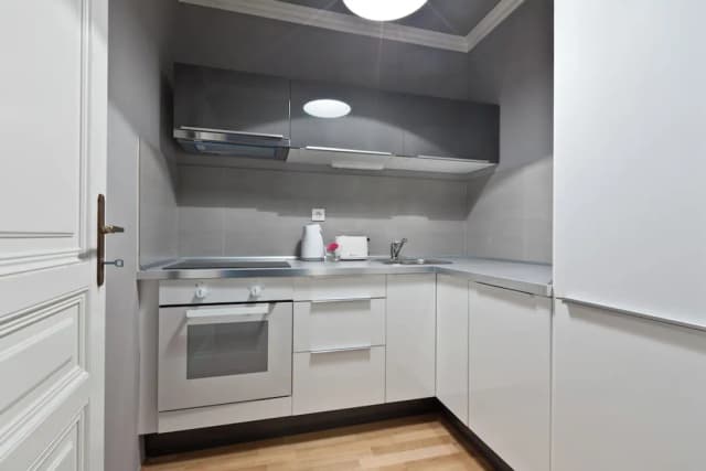 Royal Prague City Apartments-Superior Family Apartment-10