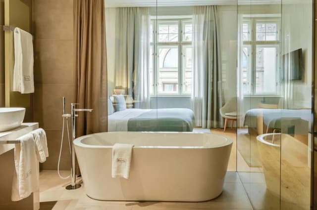 ボホプラハホテル、スモールラグジュアリーホテルズ-スーペリア ダブルルーム-6