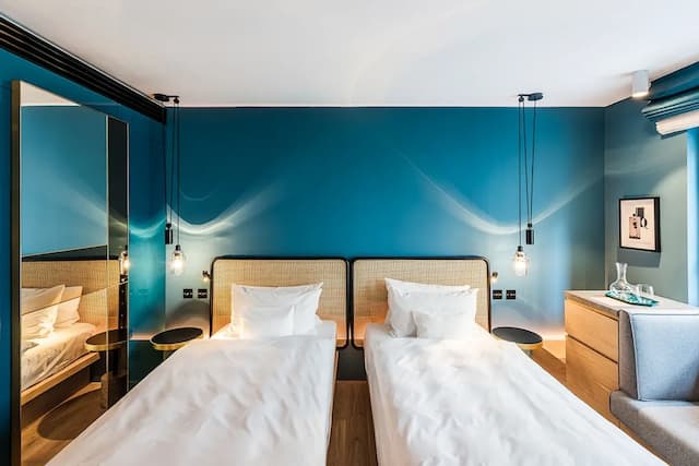 麥斯米蘭飯店-高級雙人房-2