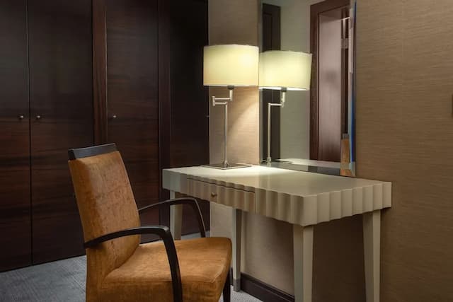 Hilton Prague Old Town-套房, 1 张特大床-6