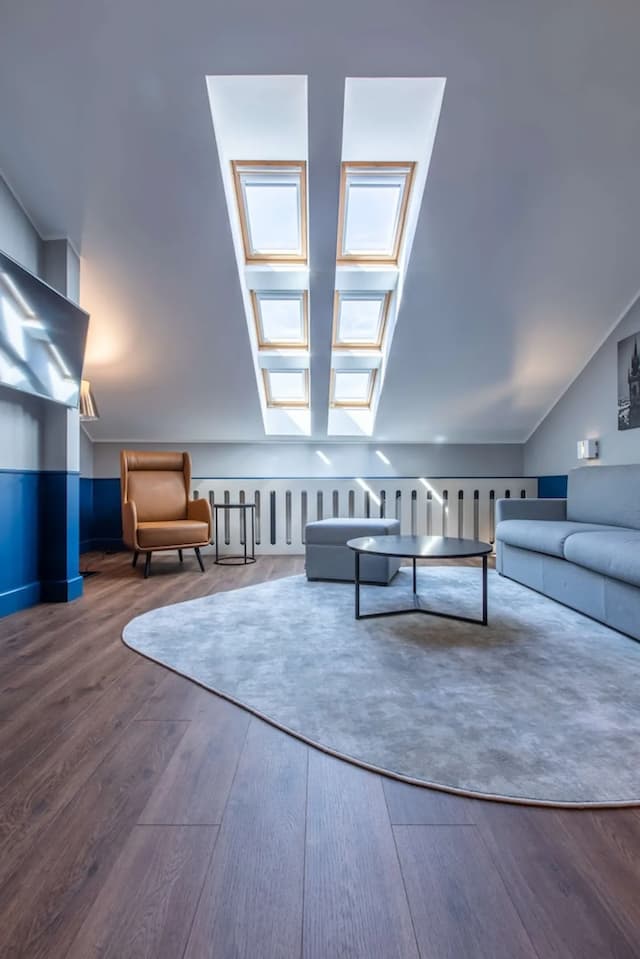 래디슨 블루 호텔, 프라하-스위트 (Penthause Duplex)-1