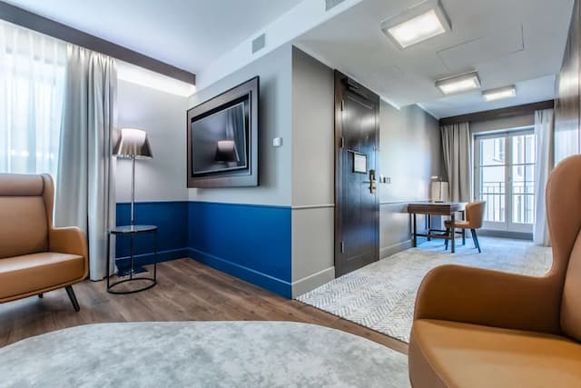 래디슨 블루 호텔, 프라하-주니어 스위트, 발코니-1