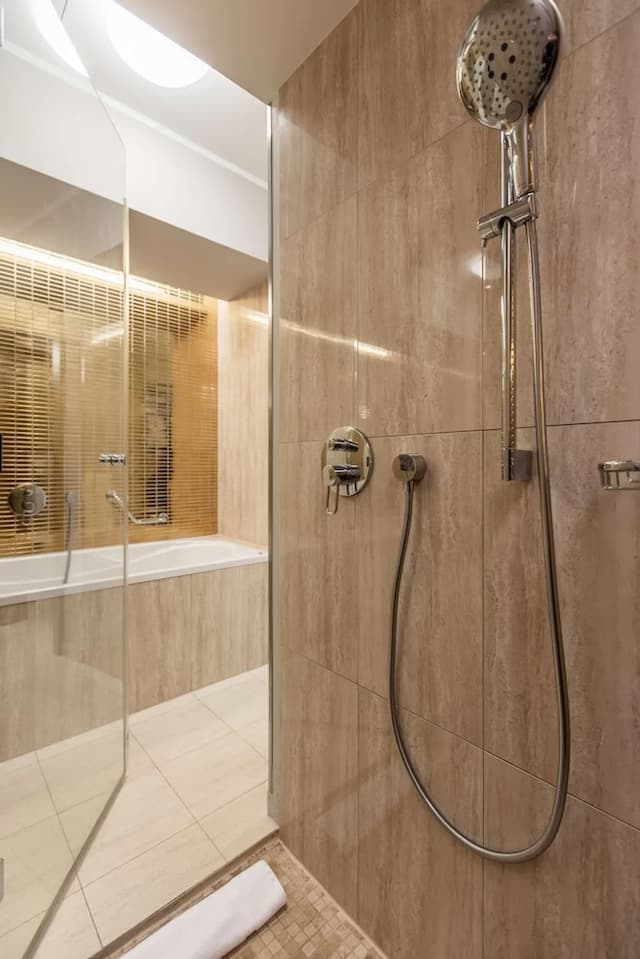 래디슨 블루 호텔, 프라하-이그제큐티브 스위트-5