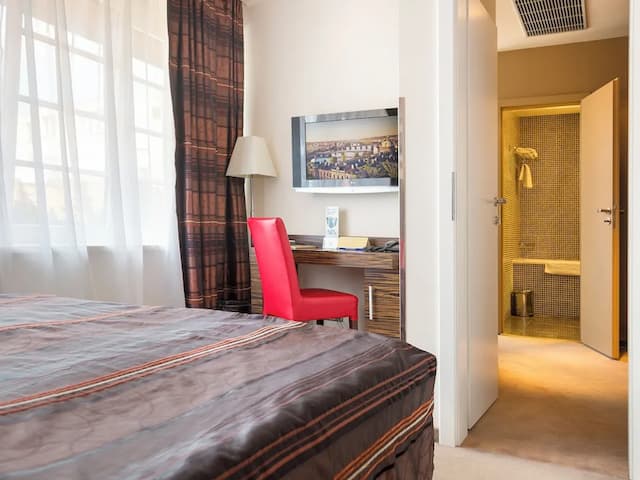 EA 호텔 크리스탈 팰리스-스탠다드 싱글룸-4