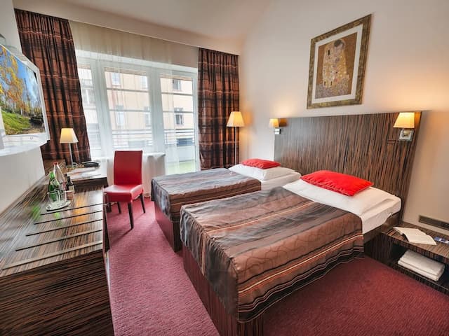 EA 호텔 크리스탈 팰리스-더블룸 또는 트윈룸-3