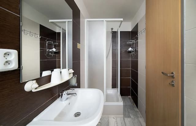 Ankora Hotel Prague-标准四人房-6