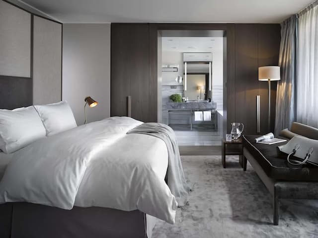 徽章飯店-King Dom-2