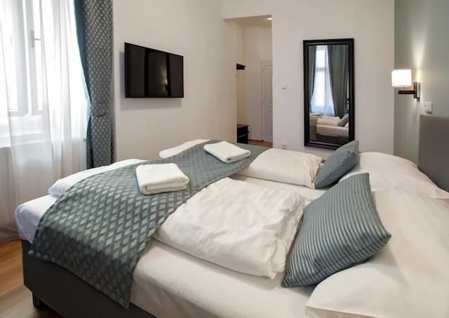 裴森科托舊城飯店-經典雙人房-6