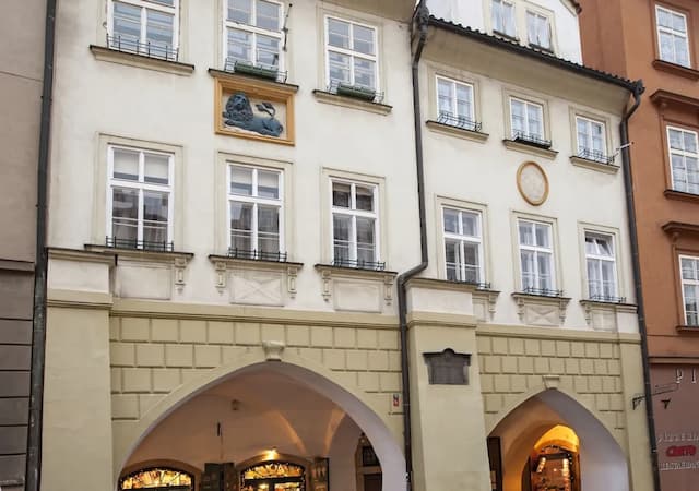 裴森科托舊城飯店-經典雙人房-4