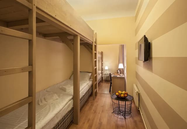 裴森科托舊城飯店-家庭客房, 庭園-3