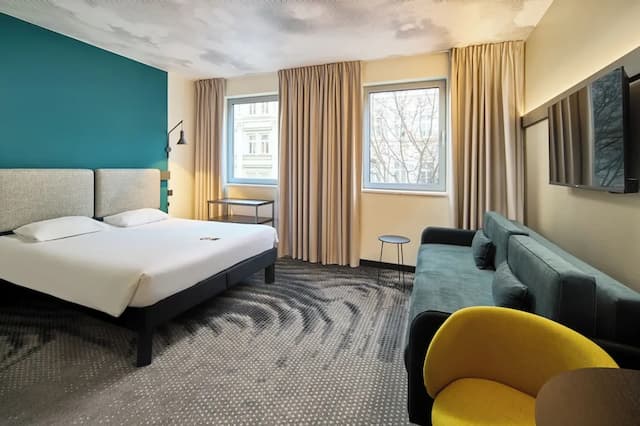 イビス プラハ ウェンセスラス スクエア-エグゼクティブ ルーム ダブルベッド 1 台ソファーベッド付き-1