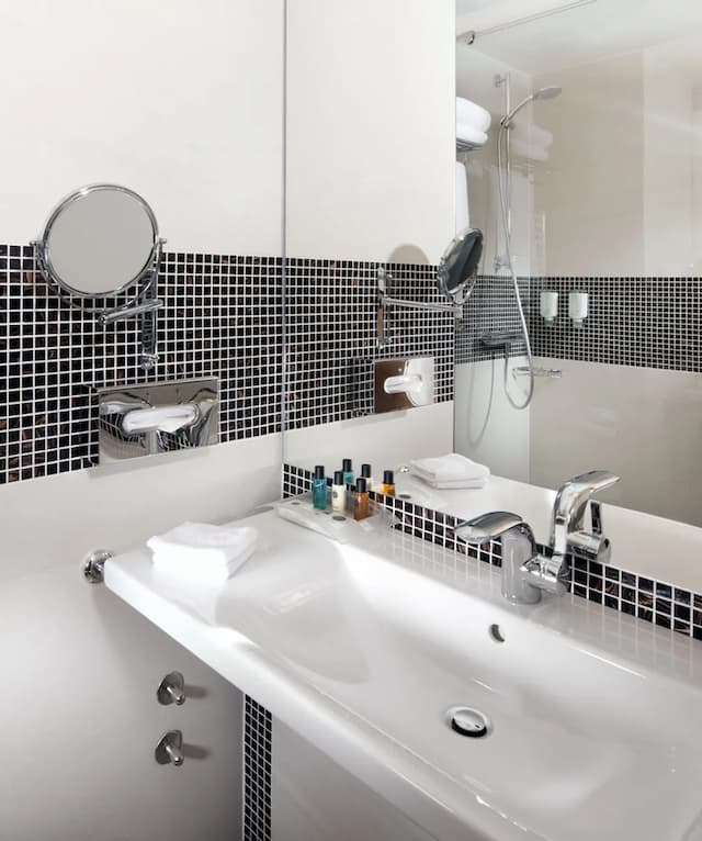 布拉格會議中心假日飯店 - IHG 旗下飯店-套房, 1 張特大雙人床和 1 張沙發床-7