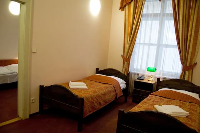 우 메드비트쿠 - 브루어리 호텔-스탠다드 트리플룸-1