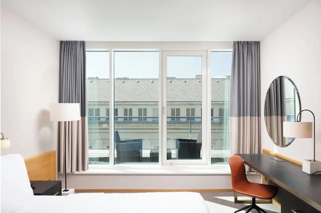 費尼克斯 K+K 酒店-Classic Balcony-1