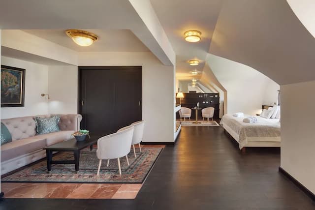 薩沃伊酒店-普通套房-13