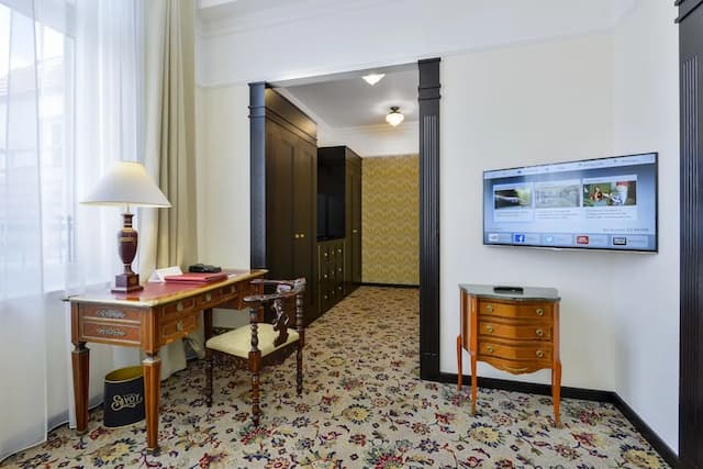 薩沃伊酒店-普通套房-9