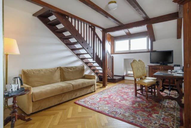 Charles Bridge Palace-华丽套房-3