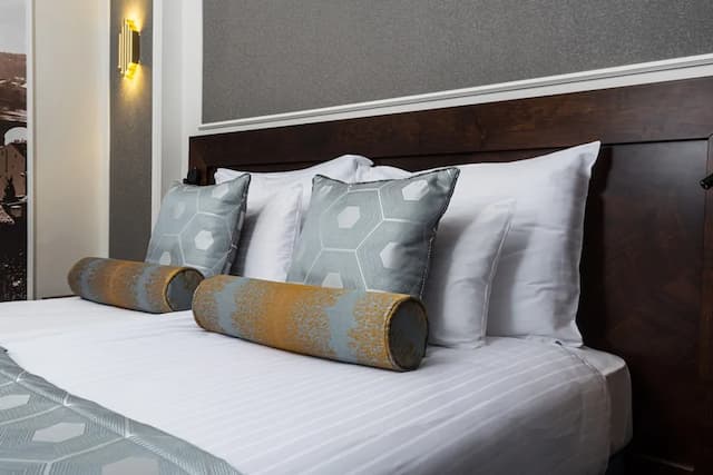 國際大飯店-行政雙人或雙床房 (with king size bed)-2