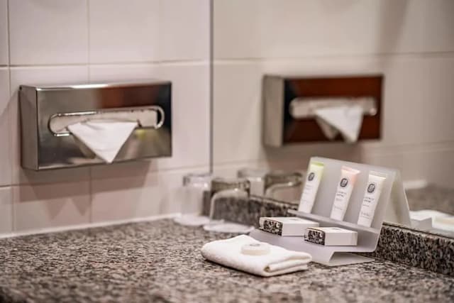 國際大飯店-三人房-3