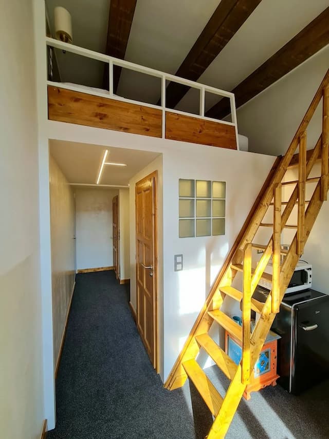 布拉格S42飯店-標準開放式客房-3