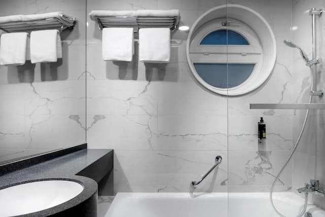 Hotel Astoria-标准双人房或双床房-5