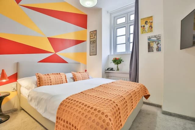 LH 빈티지 디자인 호텔 삭스-Small Basic Budget  Double Room - Ground Floor-1