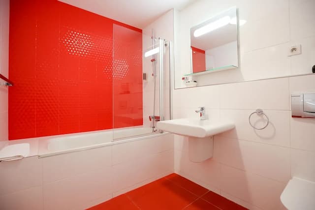 LH 빈티지 디자인 호텔 삭스-Standard Double Room with View of Inside  Atrium-6