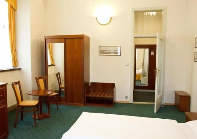 Hotel Adalbert-Double or Twin Room-3
