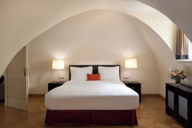 Mandarin Oriental, Prague-套房, 1 张特大床 (Monastery)-7