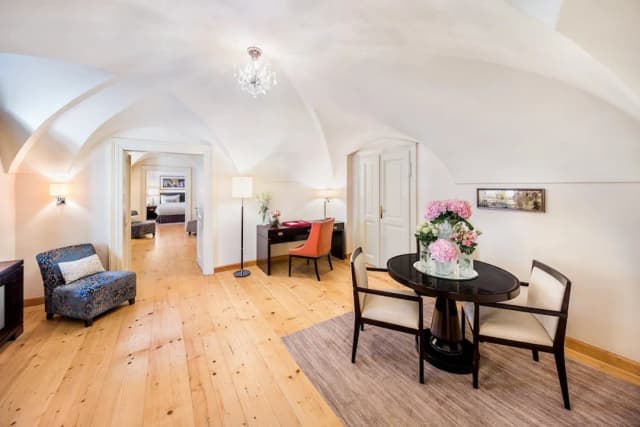 Mandarin Oriental, Prague-套房, 1 张特大床 (Lazar)-3