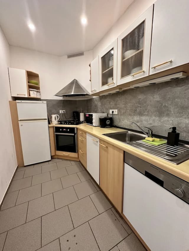 SKLEP REST 民宿-經濟三人房, 共用浴室-23