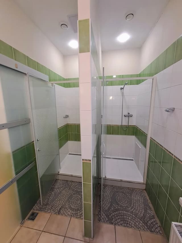 SKLEP REST 民宿-經濟三人房, 共用浴室-16