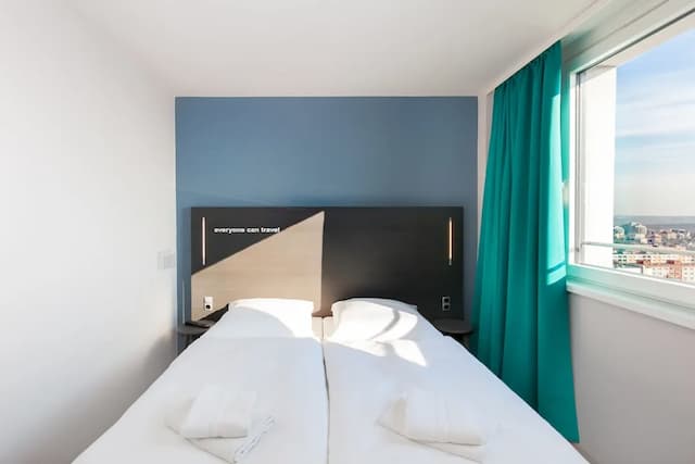 a&o 프라하 레아-싱글룸-2