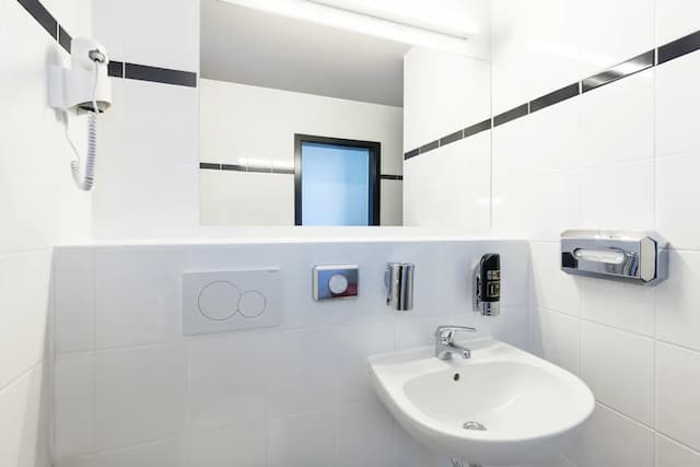 a&o 프라하 레아-트윈룸-8