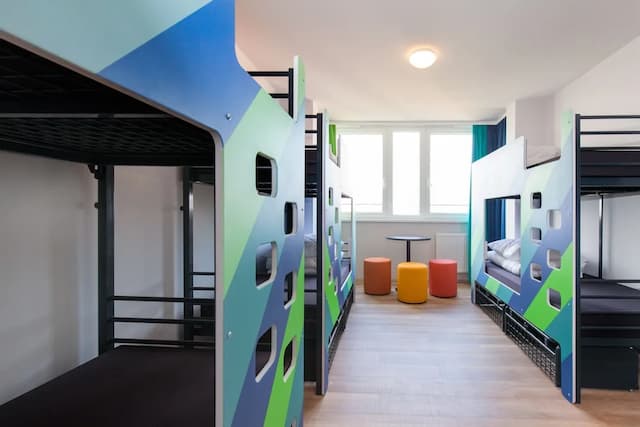 a&o 프라하 레아-공용 도미토리 (1 bed)-2