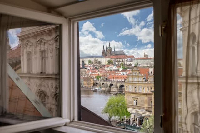 The Mozart Prague by Accor-行政套房, 1 张特大床, 河景 (Charles Bridge and Prague Castle View)-7