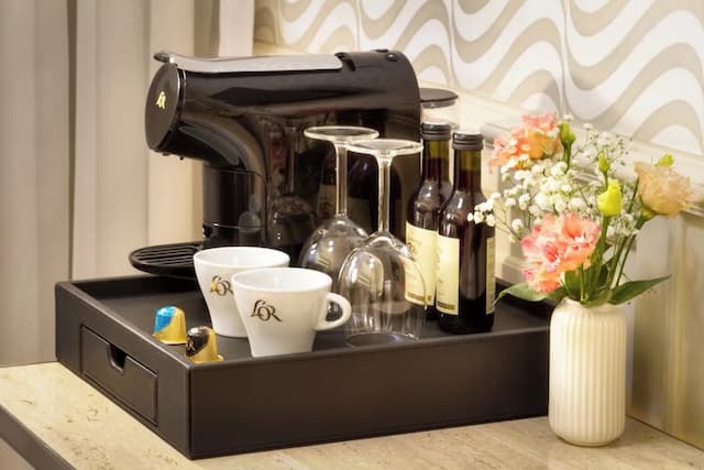 Hotel Golden Star-Standard Double Room-11