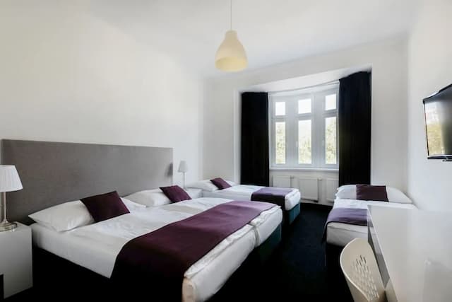 마이 호텔 아폴론 프라하-쿼드룸-1