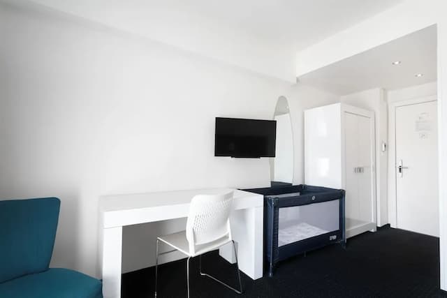 마이 호텔 아폴론 프라하-쿼드룸-6