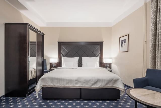 布拉格 Pytloun Old Armoury 飯店-豪華雙人房-1