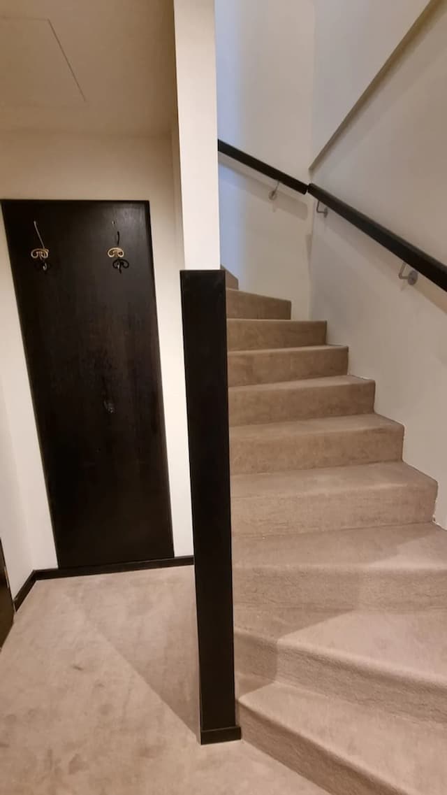 薩沃伊酒店-Attic room with stairs-3