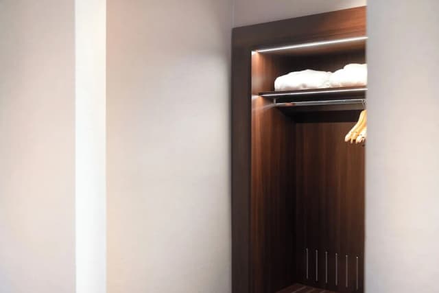 Hilton Milan-行政客房, 1 张特大床 (Deluxe)-2