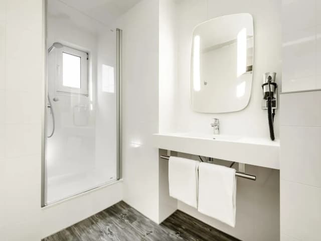 イビス フランクフルト セントラム-ジュニア スイート (Courtyard)-5