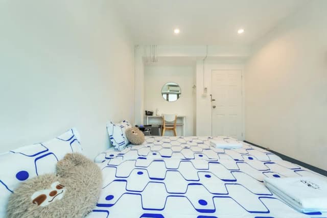 Sloth Hostel Don Mueang-Standard Twin Room Private Bathroom-6