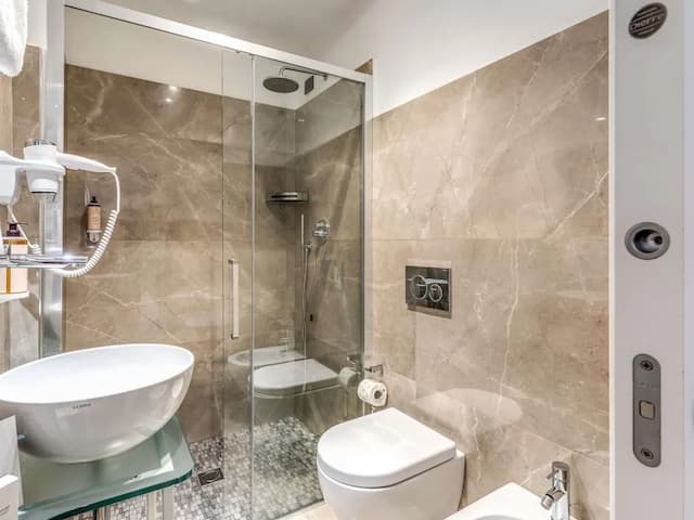 머큐어 로마 센트로 테르미니-디럭스룸, 퀸사이즈침대 1개-7