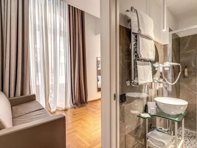 머큐어 로마 센트로 테르미니-디럭스룸, 퀸사이즈침대 1개-4