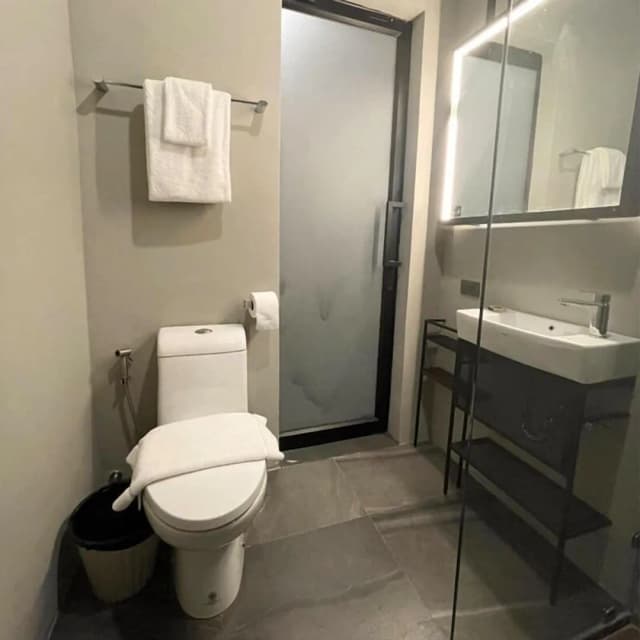 515 VICTORY Hotel-Standard King-2