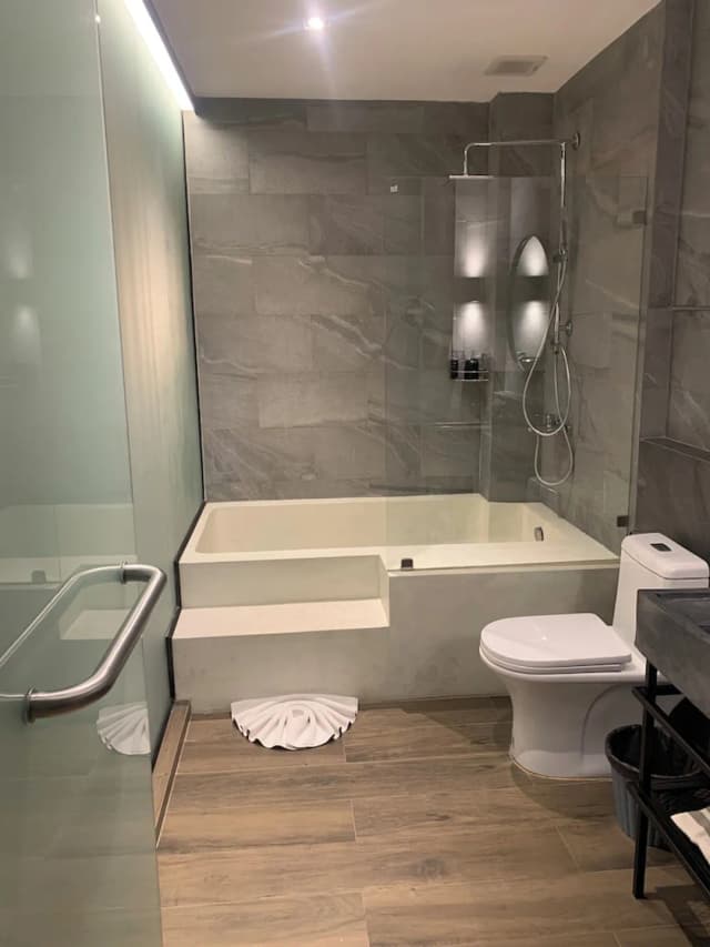 515 VICTORY Hotel-Deluxe Double Room-3